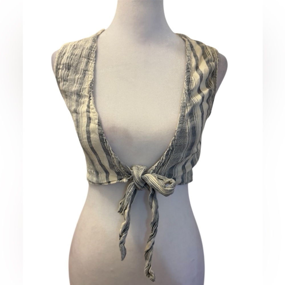 ASOS Chambray Blue Ivory Striped Tie Front Plunging Crop Top Size 4
